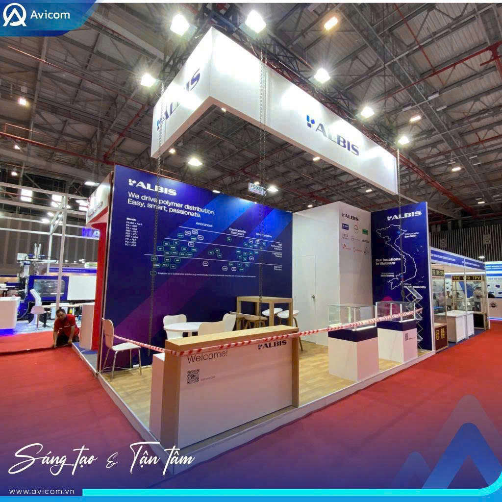 Thi công gian hàng hội chợ triển lãm VietnamPlas 2026 do Avicom thực hiện